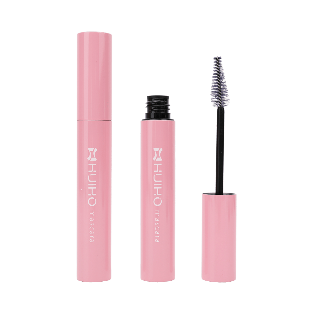 Los tubos de lápiz labial vacíos se pueden diseñar de varias maneras.