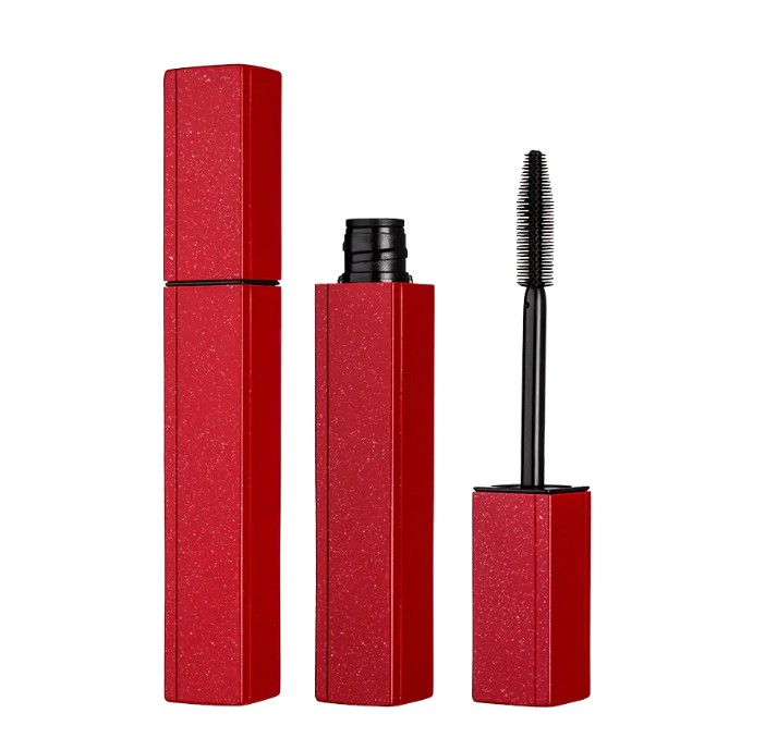 ¿Cuáles son las características del diseño de la cabeza del pincel de rímel y qué efecto tiene en el efecto de maquillaje de las pestañas?